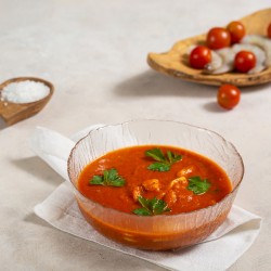 Томатный суп с морепродуктами